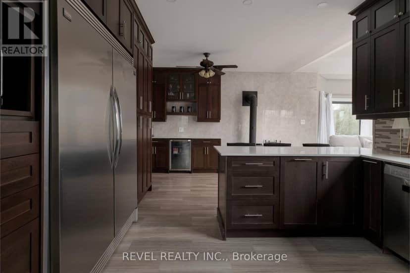 9343 Wellington 22 Road — photo 12 of 40