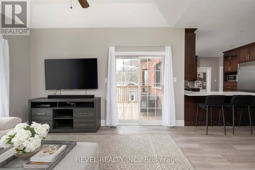 9343 Wellington 22 Road — photo 17 of 40
