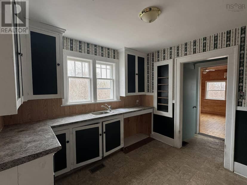 61 Lawrencetown Lane — photo 11 of 40