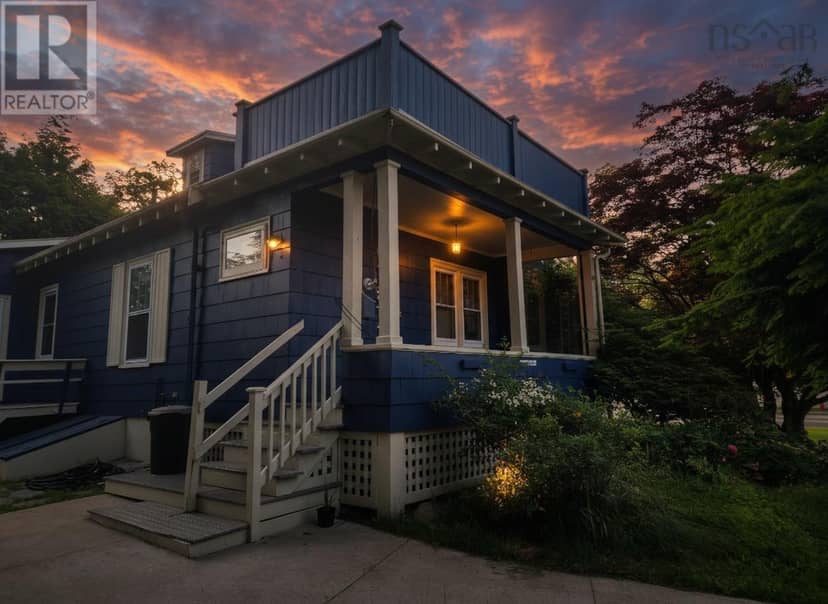 Lots 3&10, 70 Victoria Road, Lunenburg, photo 3