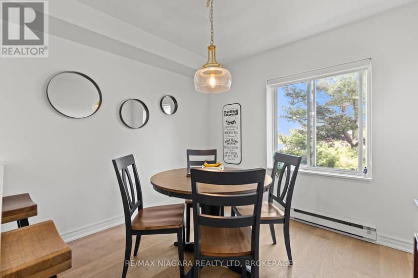 403 - 61 Paffard Street — photo 9 of 20