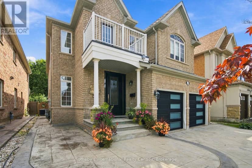 3352 Erin Centre Boulevard — photo 5 of 40