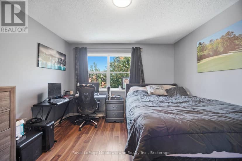 1406 Hearst Boulevard — photo 37 of 40