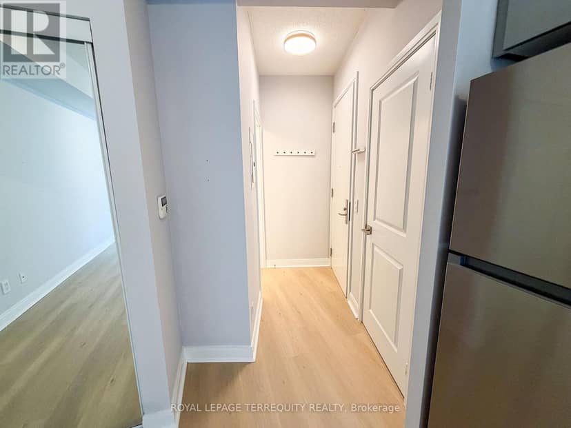 311 - 1 Scott Street — photo 5 of 10