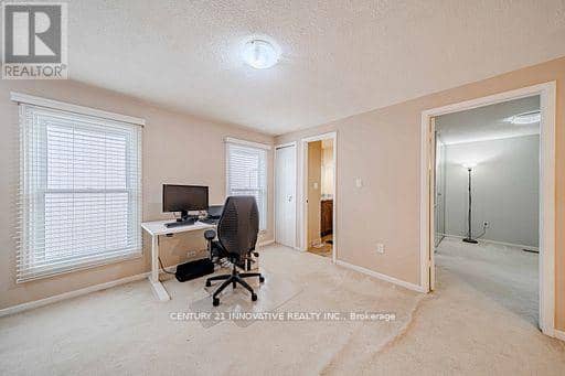 1764 Listowell Crescent — photo 18 of 40