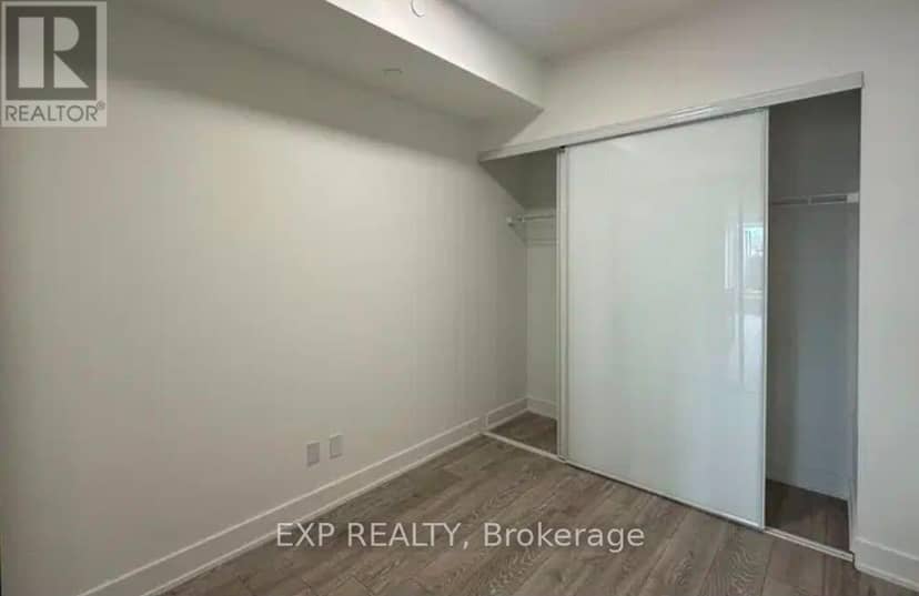 211 - 1285 Queen Street E — photo 12 of 27