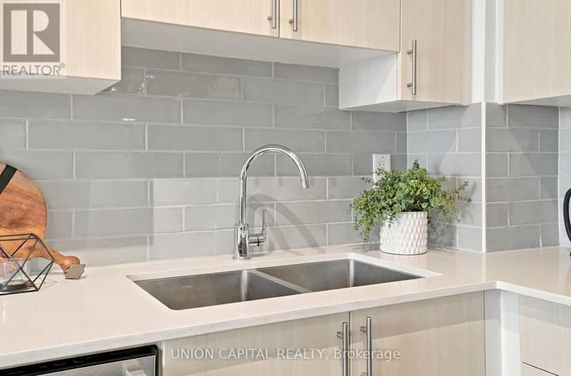 412 - 7890 Bathurst Street — photo 10 of 19