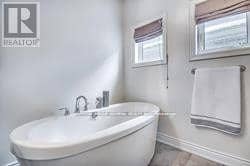 47 Edison Place — photo 14 of 21