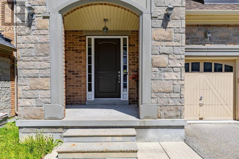 47 Edison Place — photo 2 of 21