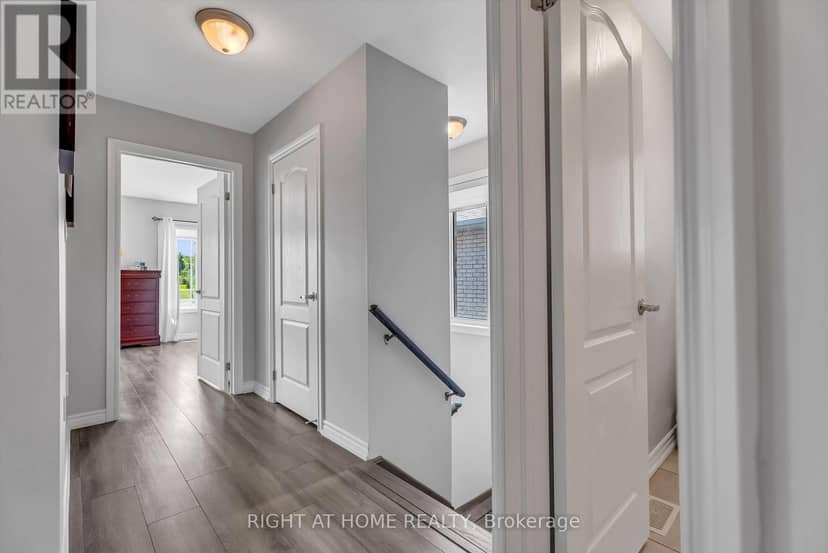 352 Miller Park Avenue — photo 23 of 40