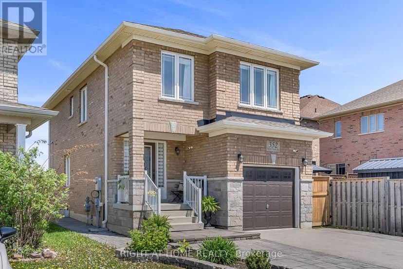 352 Miller Park Avenue — photo 3 of 40