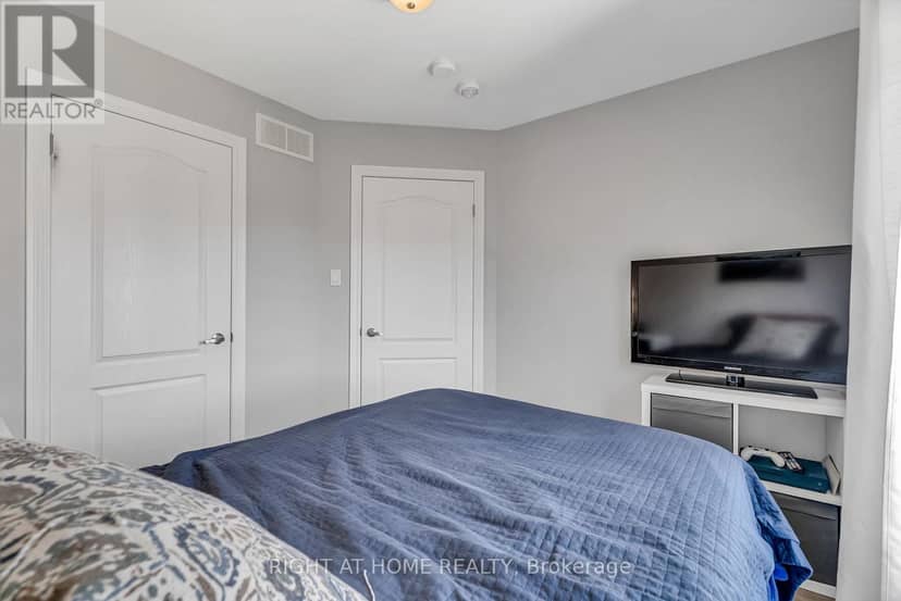 352 Miller Park Avenue — photo 34 of 40