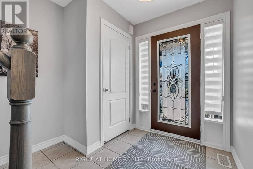 352 Miller Park Avenue — photo 6 of 40