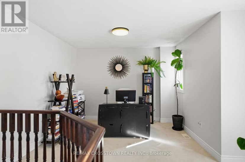 17 Counsellor Terrace — photo 29 of 40