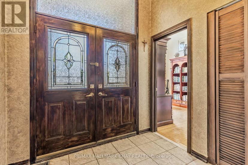 2 Old Hickory Lane — photo 4 of 34