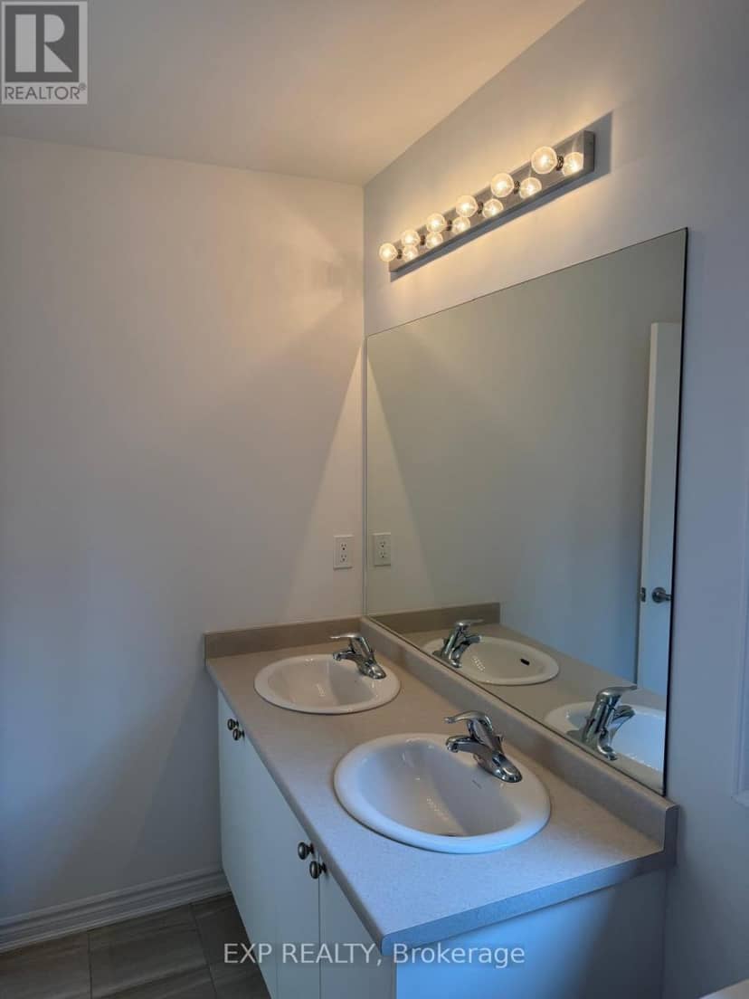 3 Abby Drive — photo 7 of 8