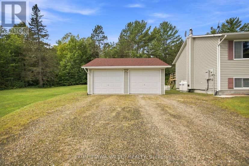 64 Mackey Creek Road, Head, Clara and Maria, photo 3