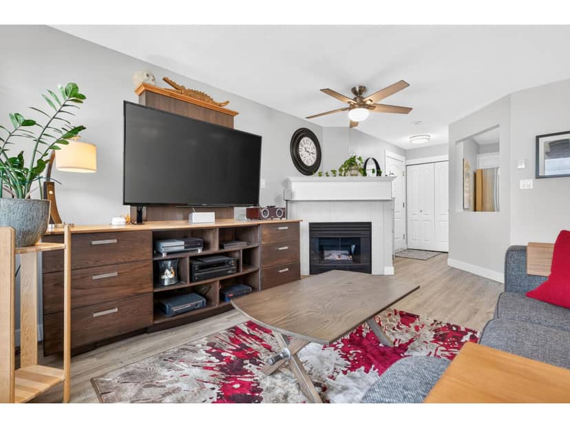 205 17730 58A AVENUE, Surrey, photo 4