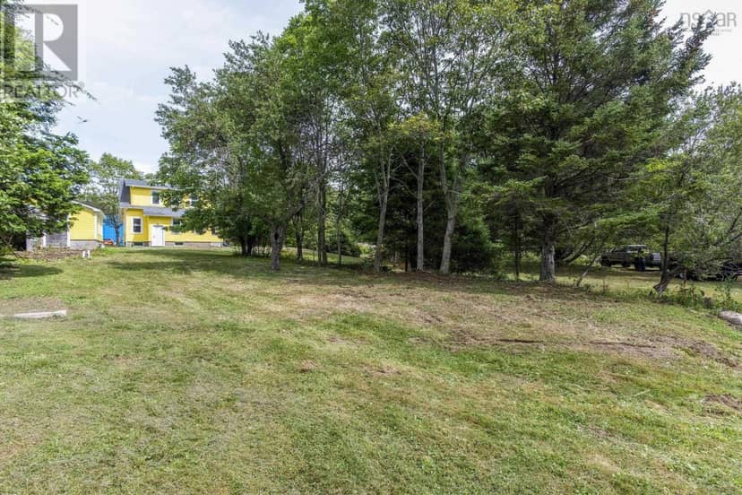 63 Croft Road — photo 34 of 40