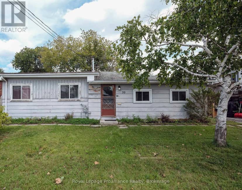 39 Centre Street, Belleville, photo 3