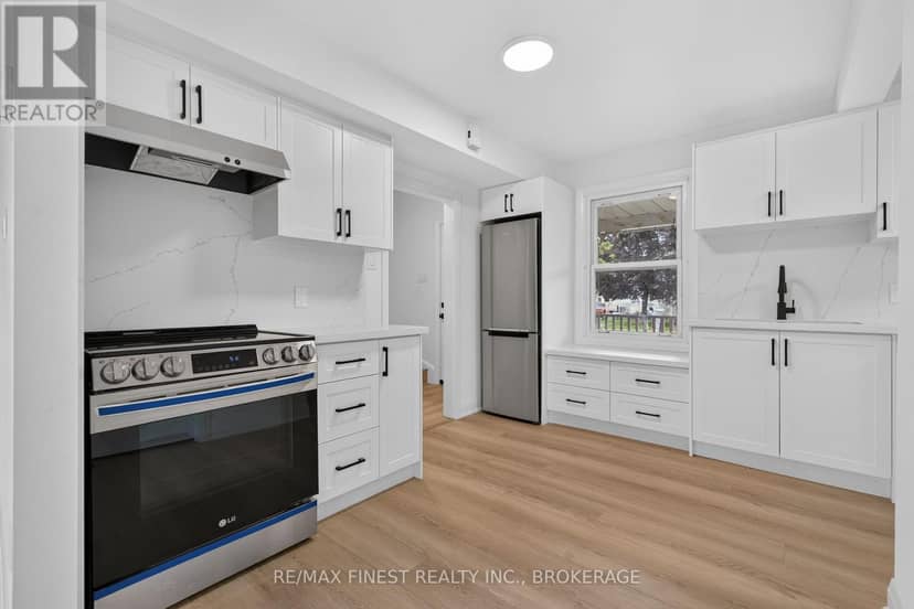 17 London Avenue, Prince Edward County, photo 5