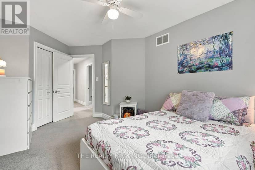 47 Greyrock Crescent — photo 27 of 40