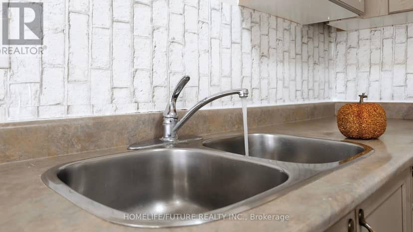 47 - 435 Middlefield Road — photo 11 of 40