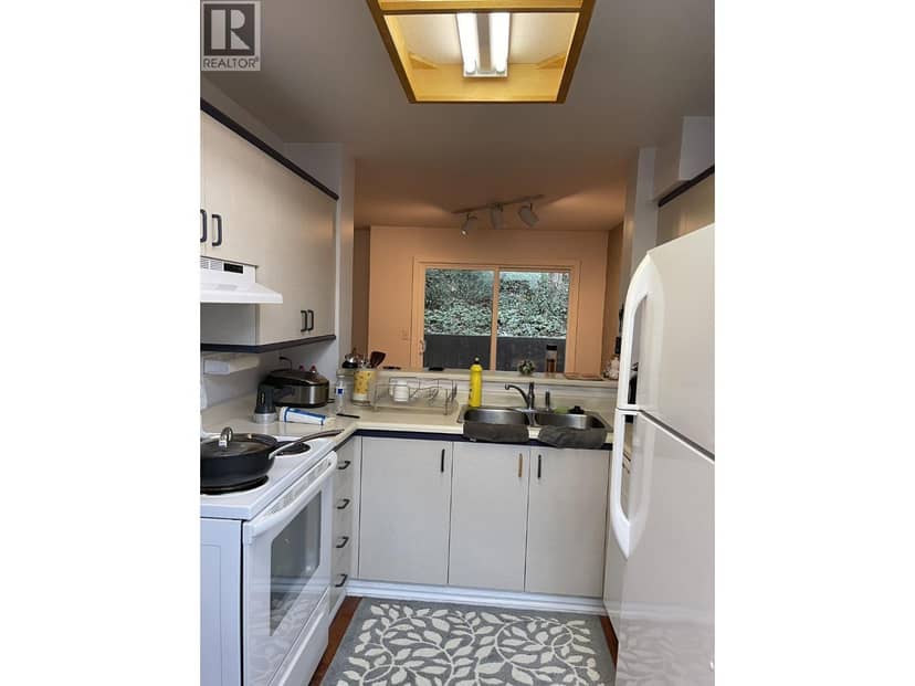 2736 ATLIN PLACE, Coquitlam