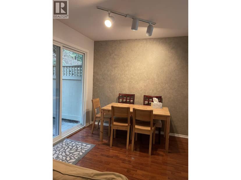2736 ATLIN PLACE, Coquitlam, photo 3