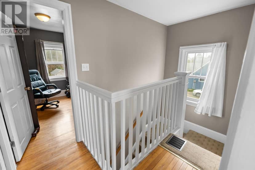 182 Duke Street — photo 23 of 40