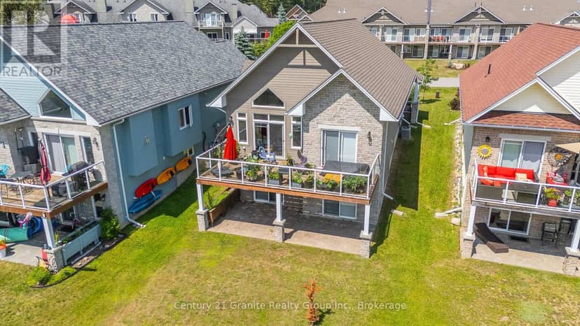 17 Webb Circle — photo 1 of 40
