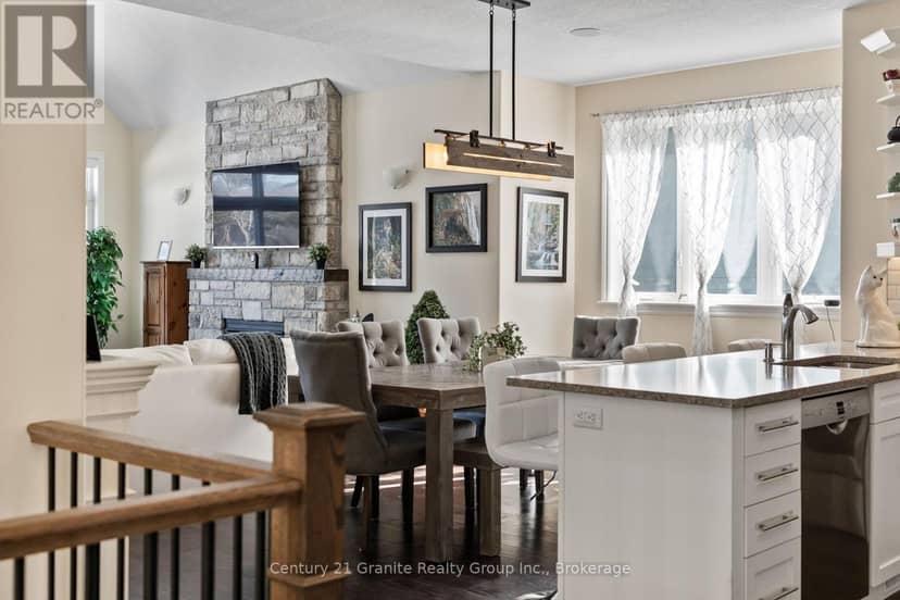 17 Webb Circle — photo 7 of 40