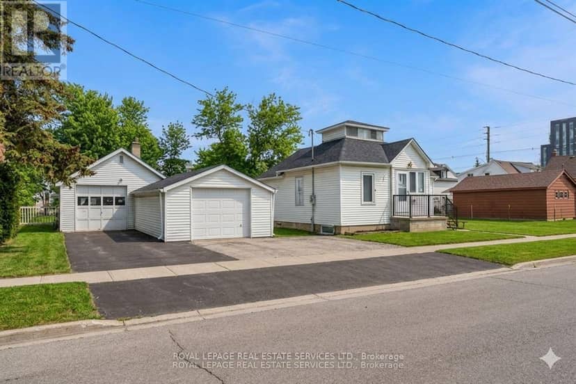 2386 Sovereign Street — photo 1 of 17