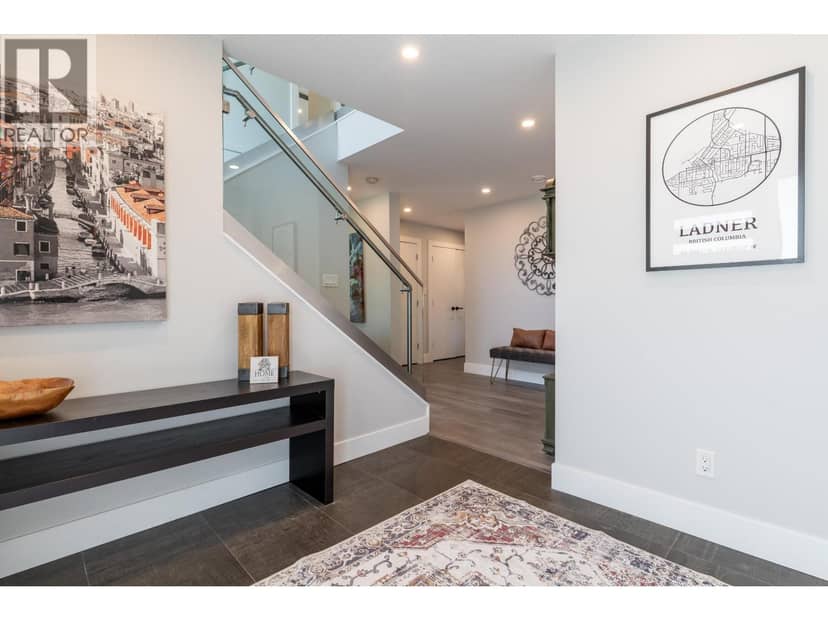 5365 MAPLE CRESCENT, Delta, photo 6
