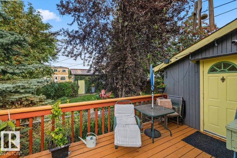 4648 113 AV NW — photo 33 of 40
