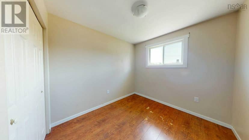 58B MacLellan Street — photo 9 of 15