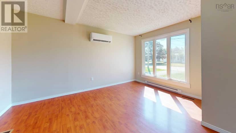 58B MacLellan Street, Antigonish, photo 3