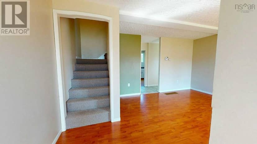 58B MacLellan Street, Antigonish, photo 2
