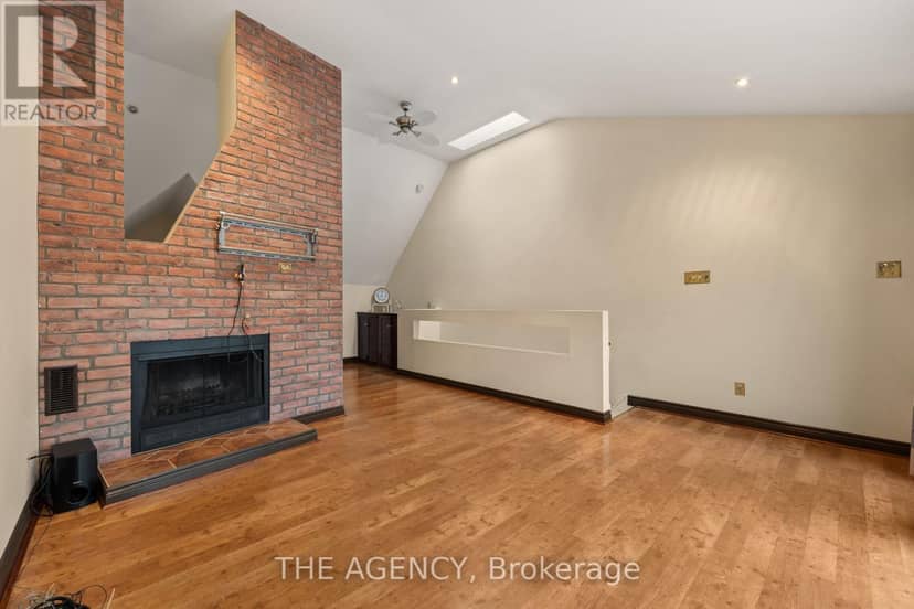 111 Seaton Street — photo 18 of 32