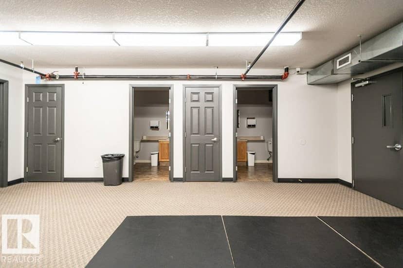 #214 5005 165 AV NW — photo 35 of 40