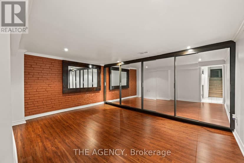 111 Seaton Street — photo 24 of 32
