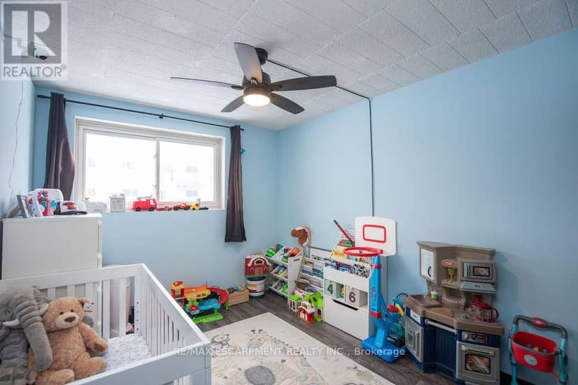 110 - 71 Vanier Drive — photo 23 of 38