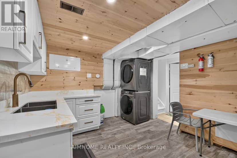 166 Guildwood Parkway — photo 25 of 40