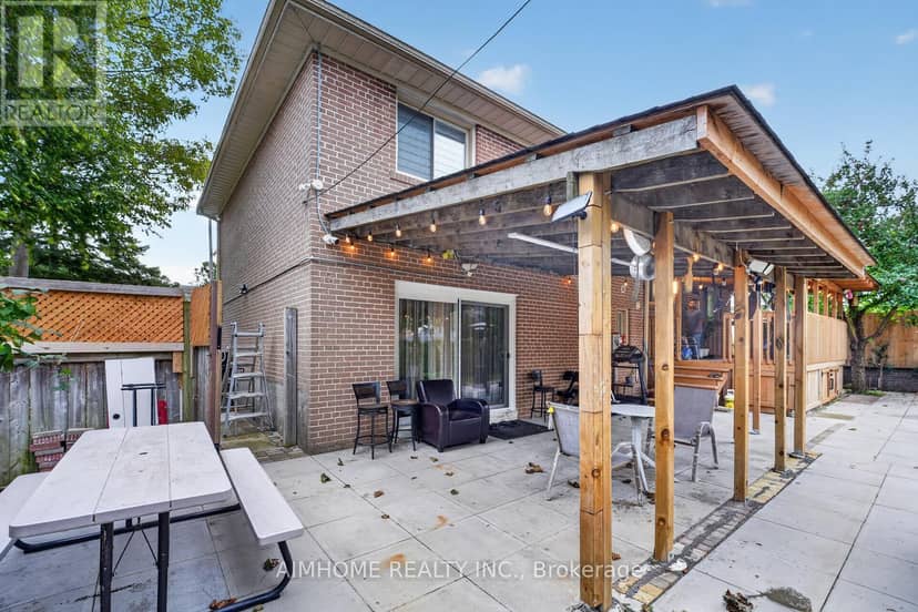 166 Guildwood Parkway — photo 32 of 40