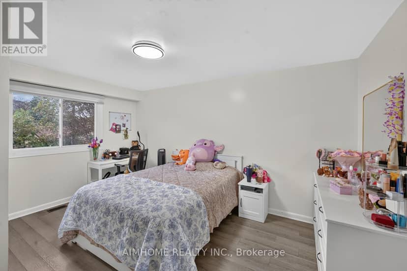 166 Guildwood Parkway — photo 24 of 40