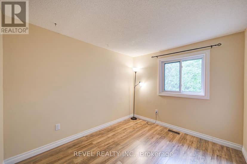 2141 Theoden Court — photo 33 of 40