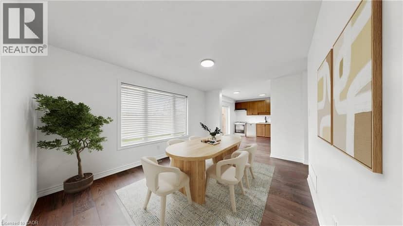 951 ADAMS Avenue S — photo 9 of 37