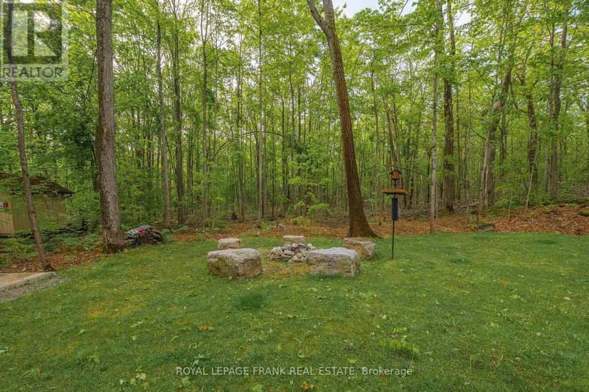 24 Ted's Lane — photo 40 of 40