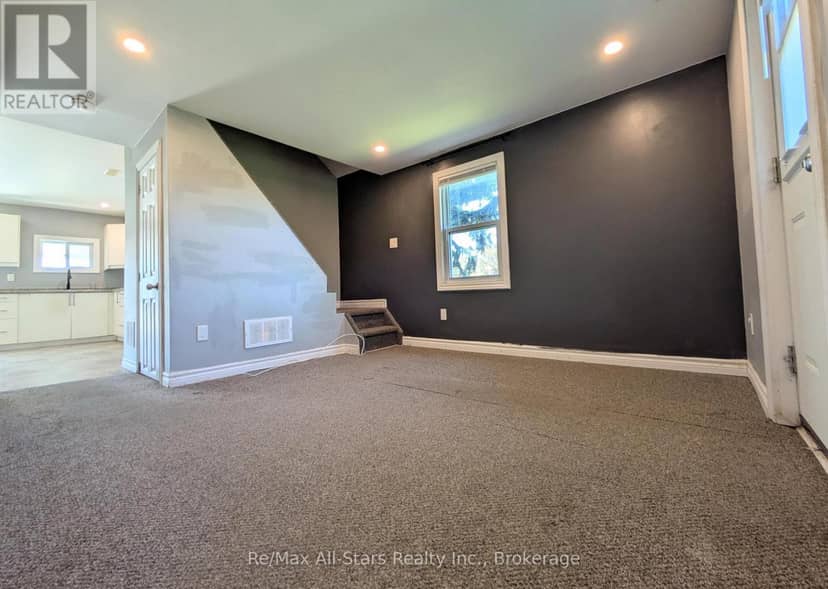7-5 Weldon Road — photo 12 of 31
