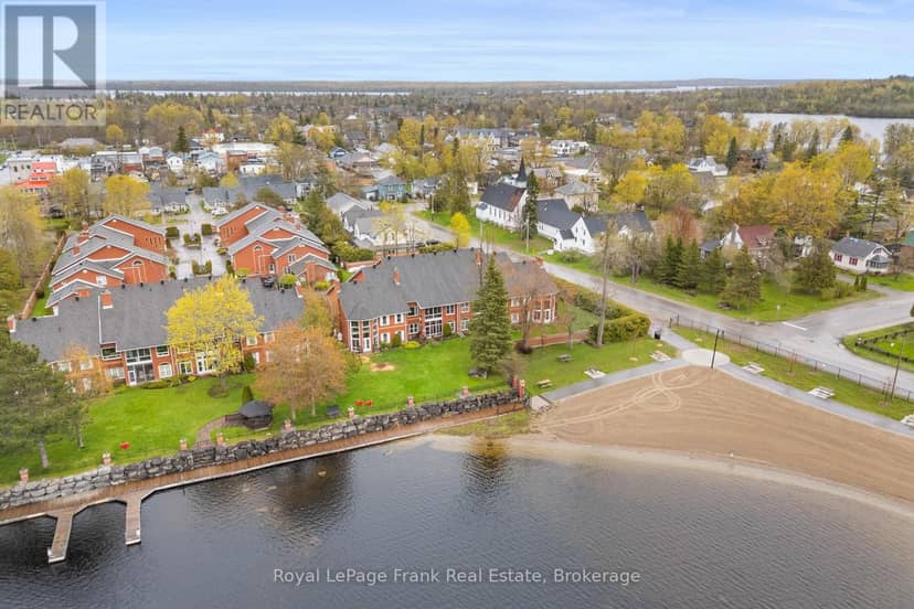 403 - 1 Sherwood Street, Kawartha Lakes, photo 2